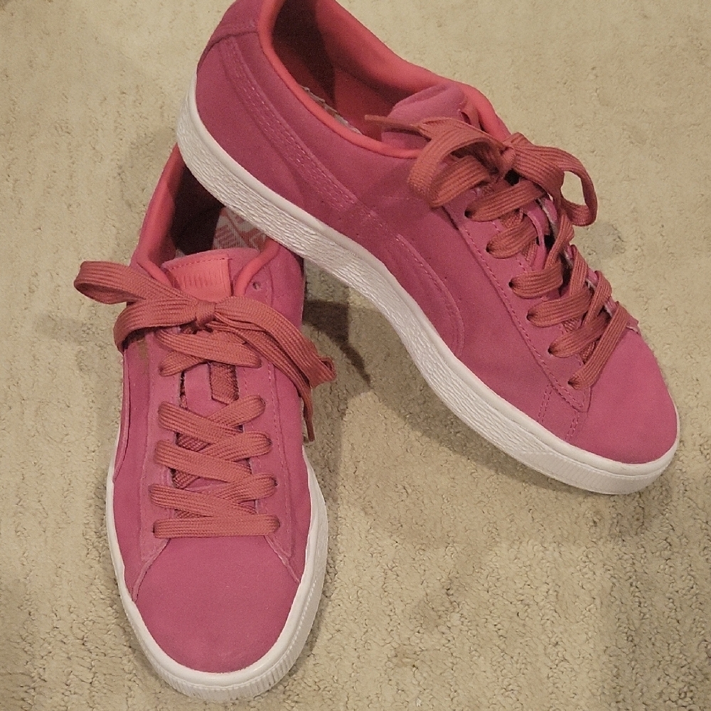 Puma Women's Pink Suede Sneakers